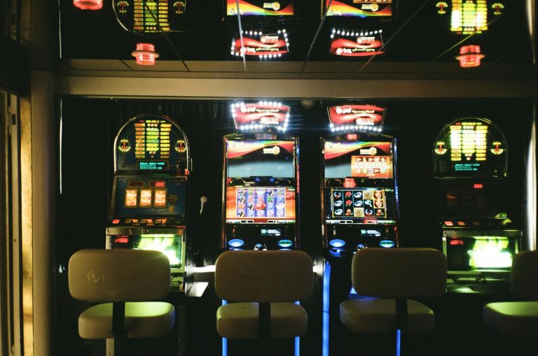 Why Should You Play Online Slots to Enjoy Yourself?