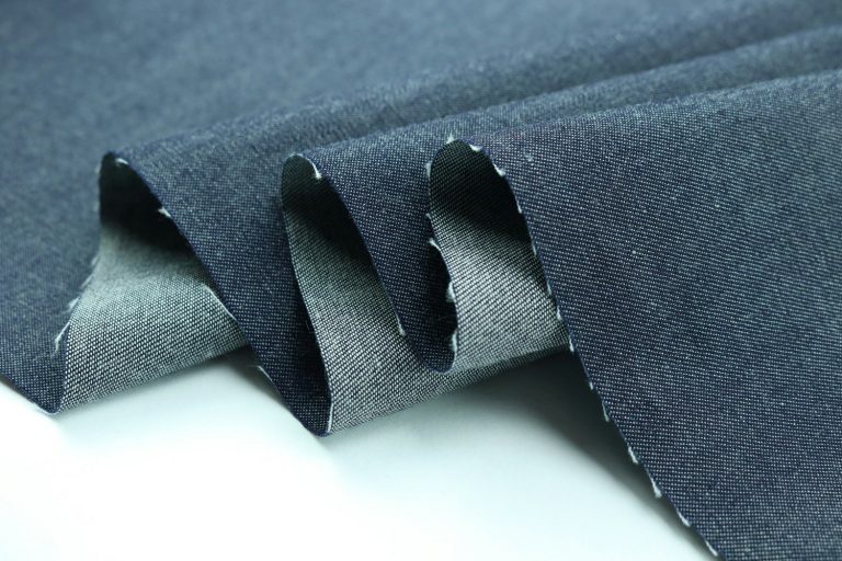 Key Features of Denim: Durability, Comfort, and Timeless Appeal