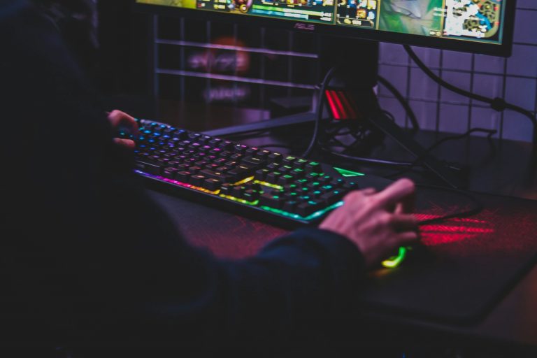 How Online Gaming in Entertainment Teaches Real-Life Skills