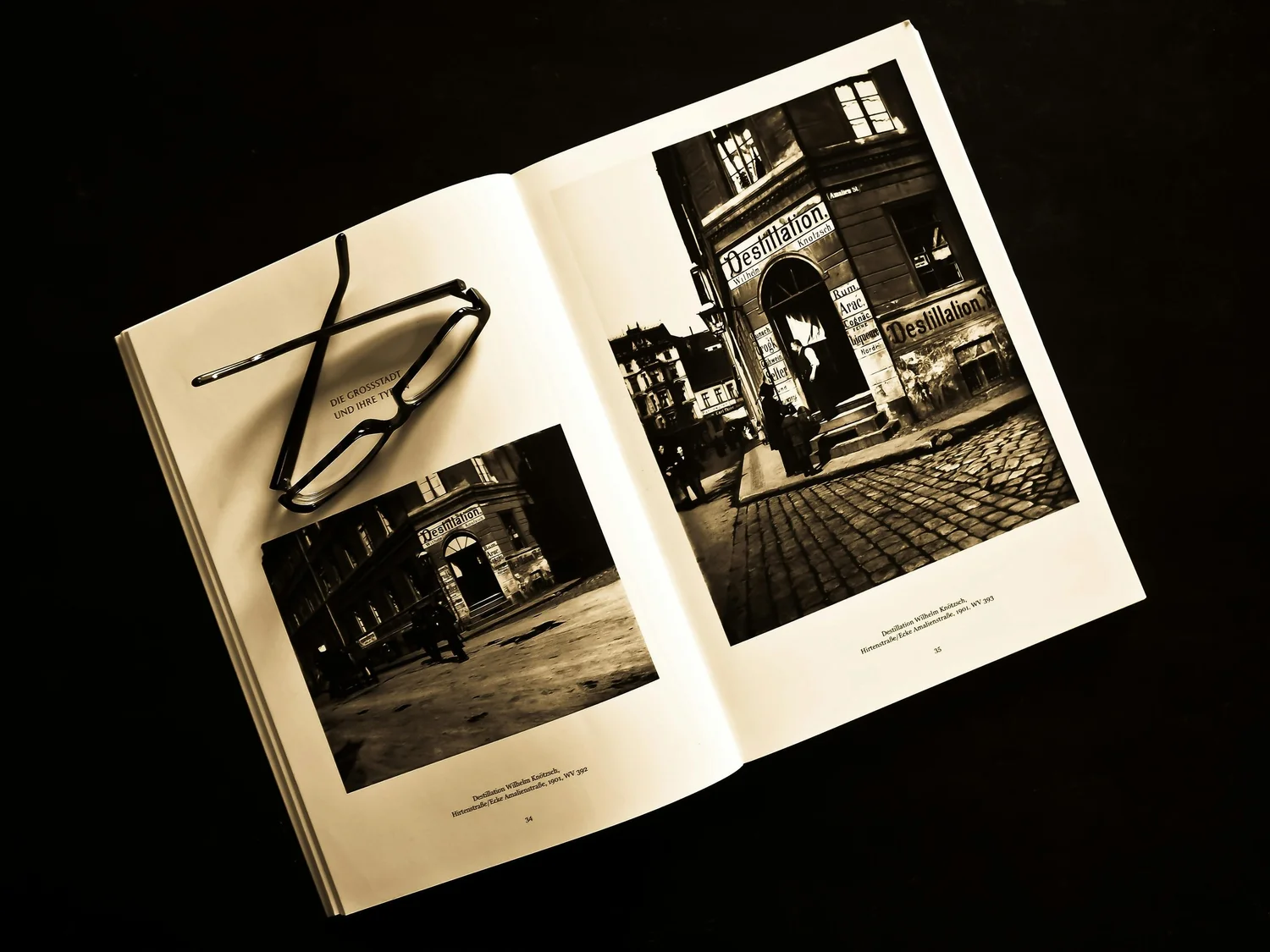 From Reel to Real: Turning Cinema Moments into Keepsakes