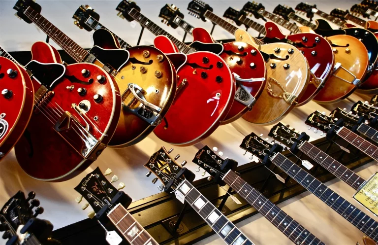 The Art Of Excellence: How PRS Guitar Models Raise The Bar 