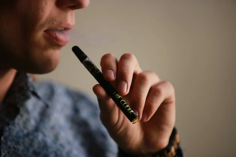How to Choose THC Cartridges That Fit Your Ideal Relaxing Pace
