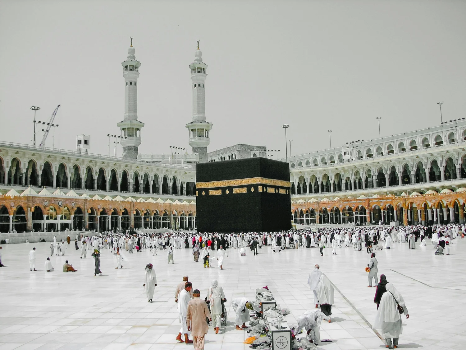 Top Tips for Avoiding Travel Fatigue from the UK To Mecca