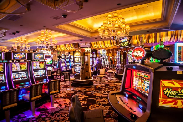 Unexpected Reward Value: How Mystery Features Improve Casino Engagement