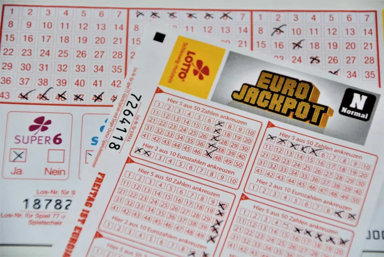 How to Choose Numbers in Online Lottery: A Step-by-Step Approach