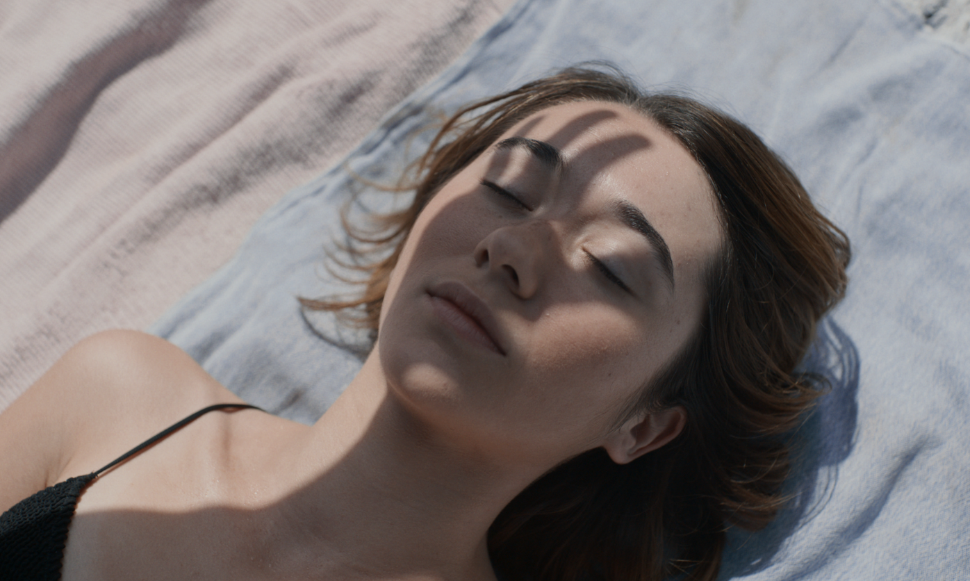 MOVIE REVIEW: Forastera