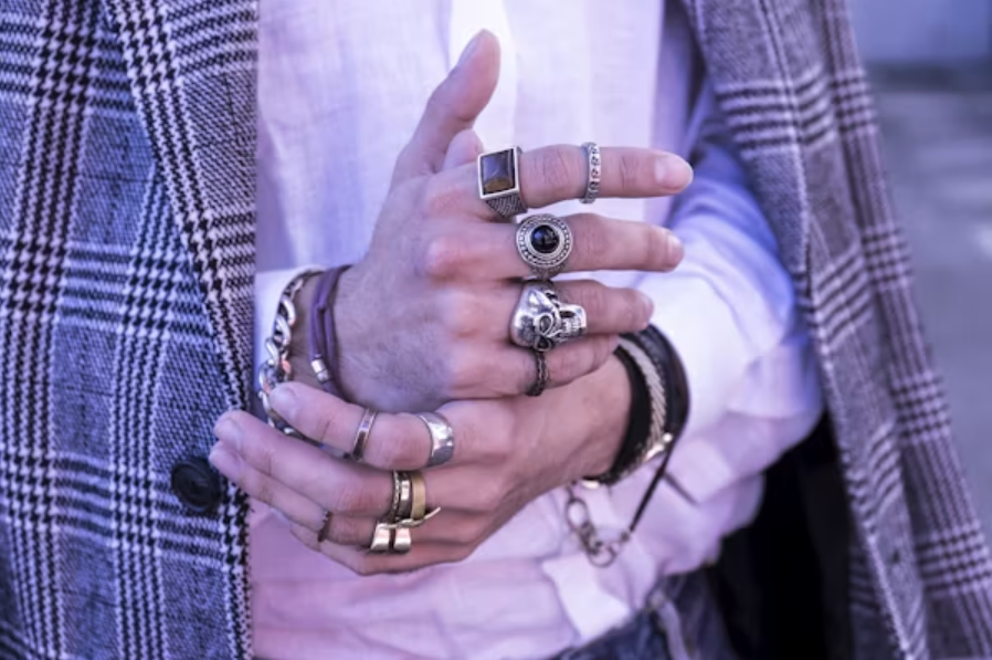 What Hollywood’s Tough Guys Teach Us About Jewelry as Armor