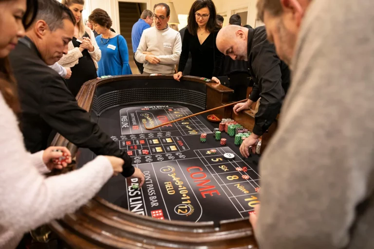 What Makes Craps Such a Powerful Visual Tool in Movies