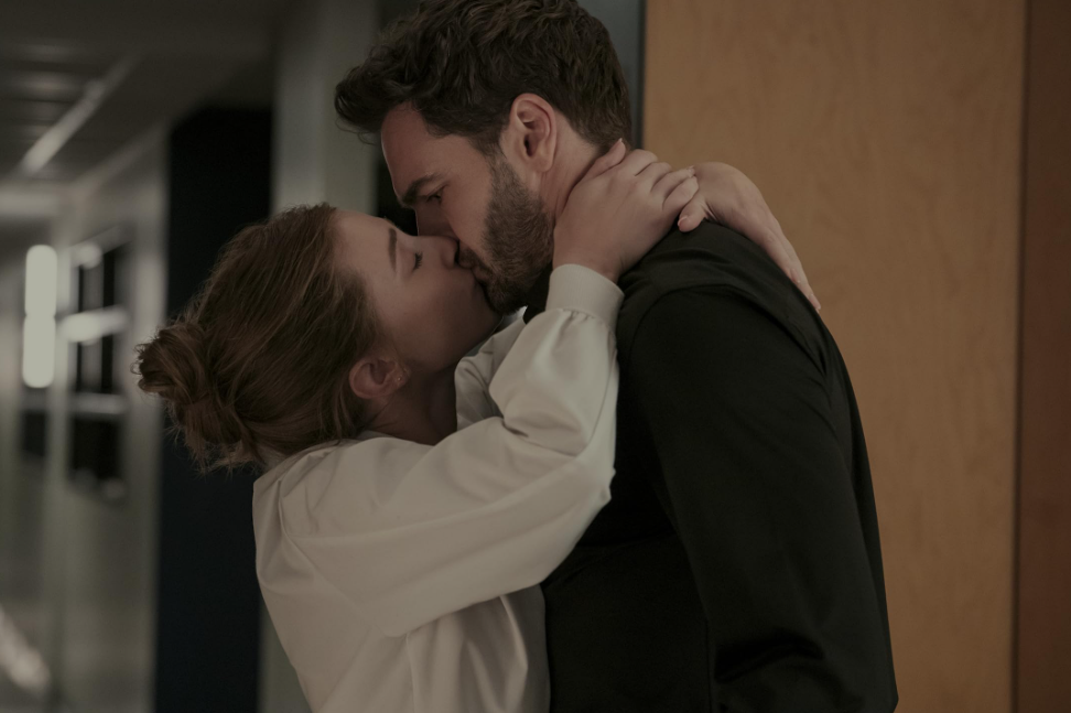 MOVIE REVIEW: The Love Hypothesis