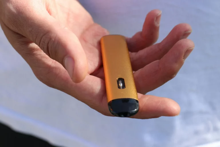 From Pocket Size to Power: How Disposable Vape Design Has Evolved 