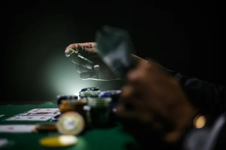 The Psychology of the Gamble: What Casino Stories Reveal About Human Nature
