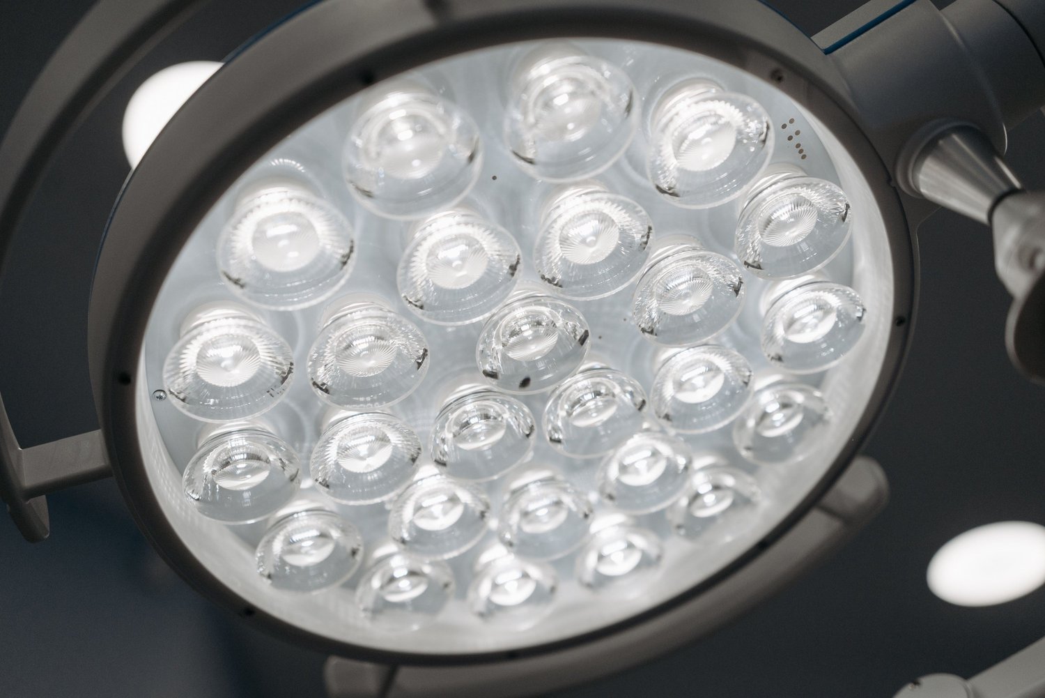 5 Best LED Lights For Inspecting Sanded Surfaces