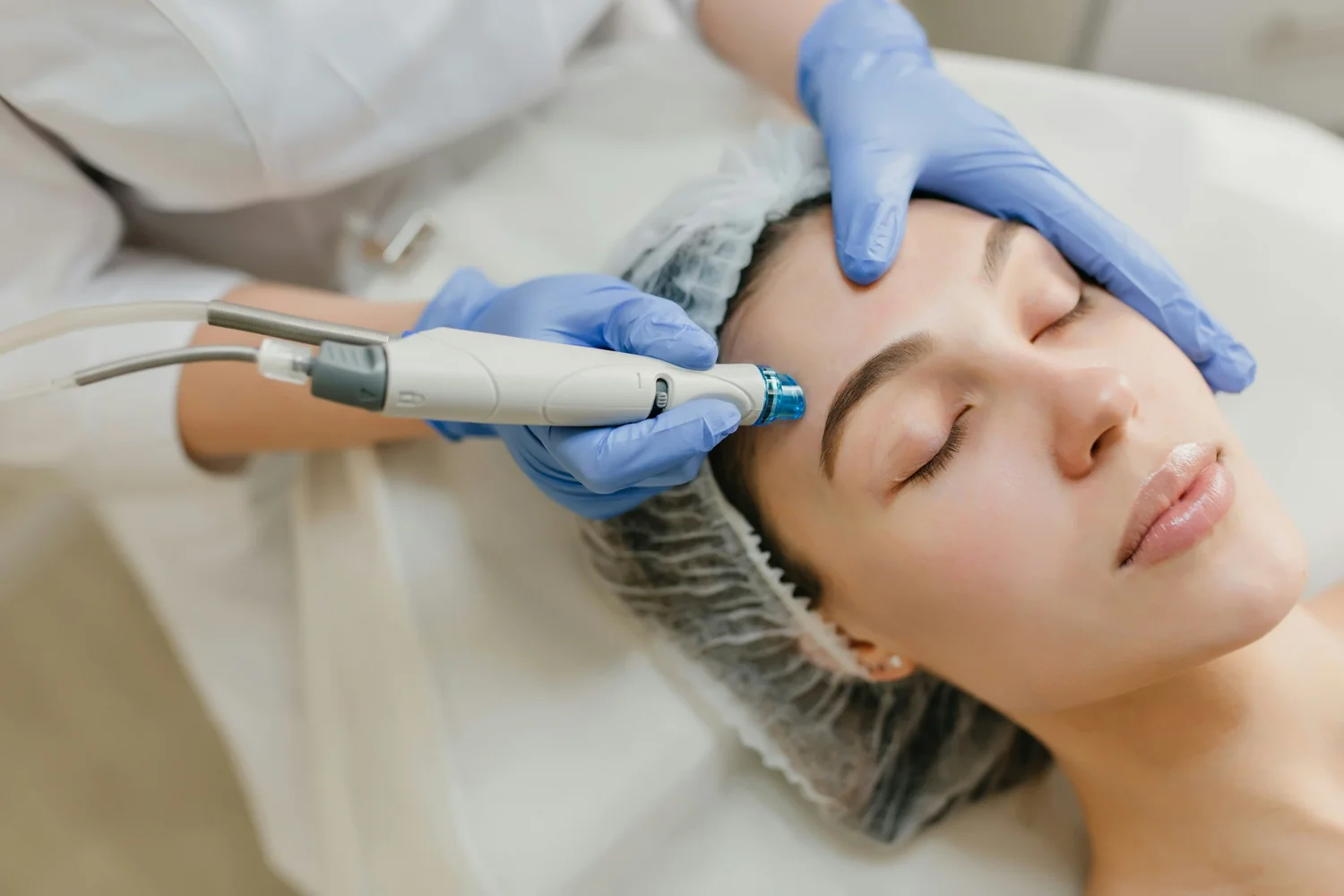 Beauty Therapist License in Dubai: Requirements, Process, Costs, and Career Opportunities